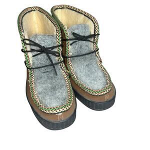 Vintage boho native Sherpa Lined fur brown Boots USA Made Boho Hippie women's 8